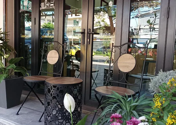 Hotel Double D & Cafe Bangkok